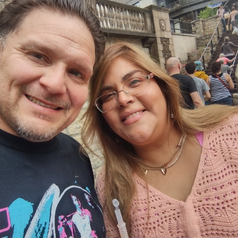 Meet your Posher, Yesenia